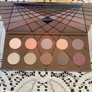 Zoeva Eyeshadow Palette